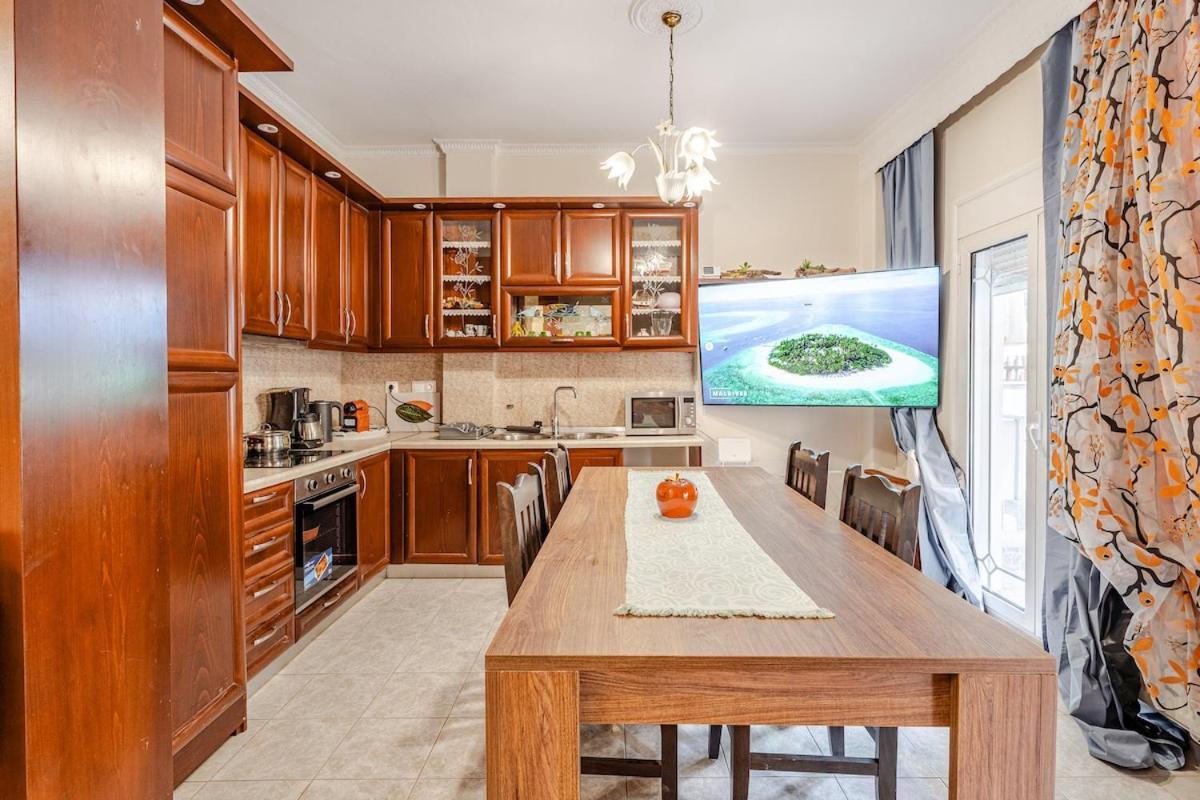 Fully Equipped And Family Friendly Skg Center Apartment Thessaloníki Luaran gambar